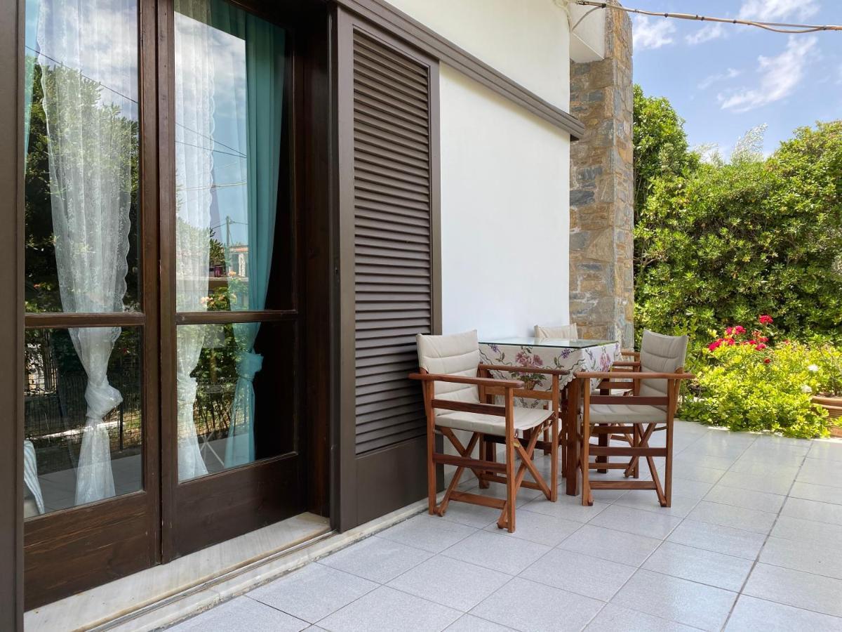 Eratous Seaside House Apartment Varnavas Ngoại thất bức ảnh