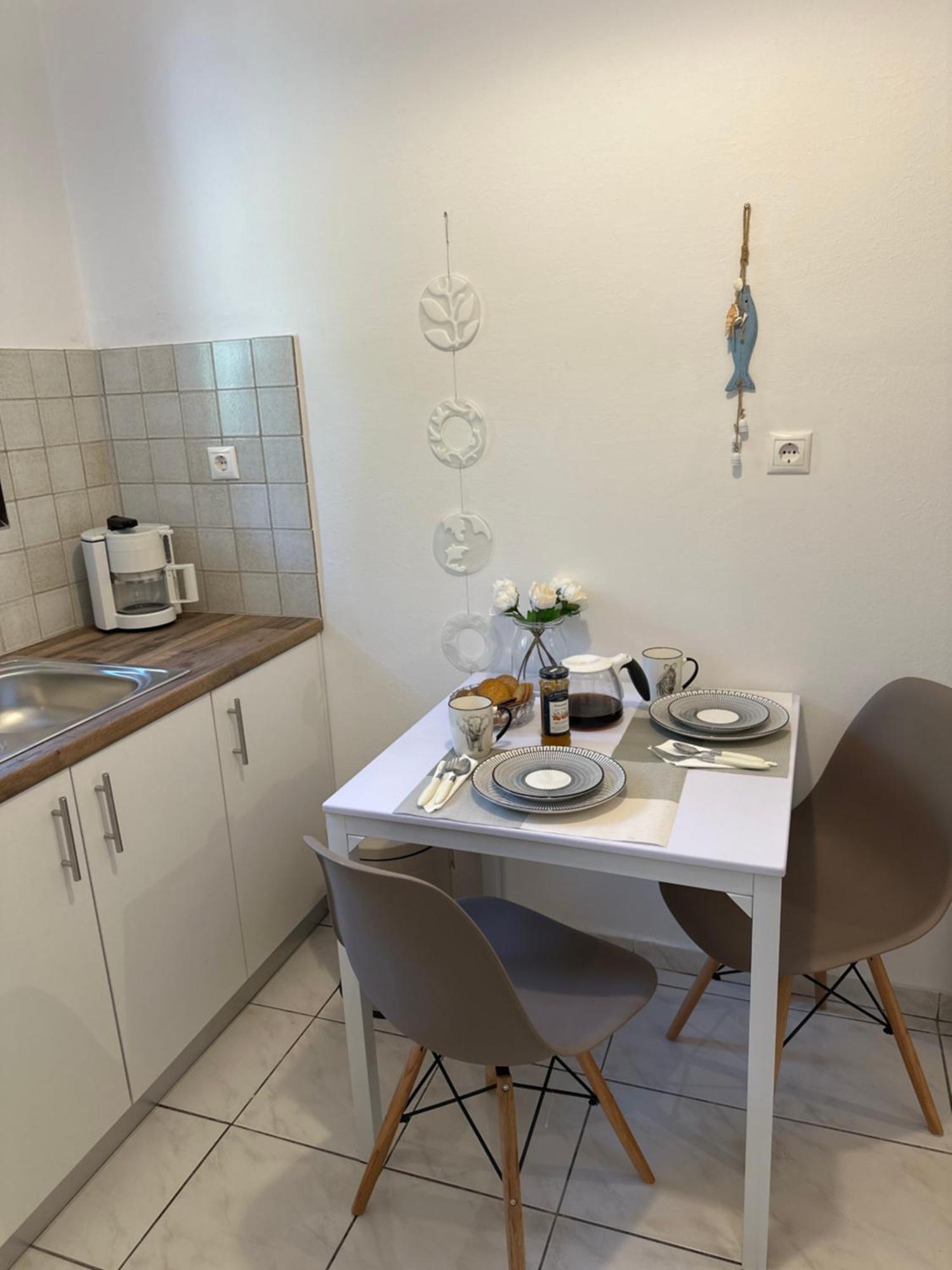 Eratous Seaside House Apartment Varnavas Ngoại thất bức ảnh